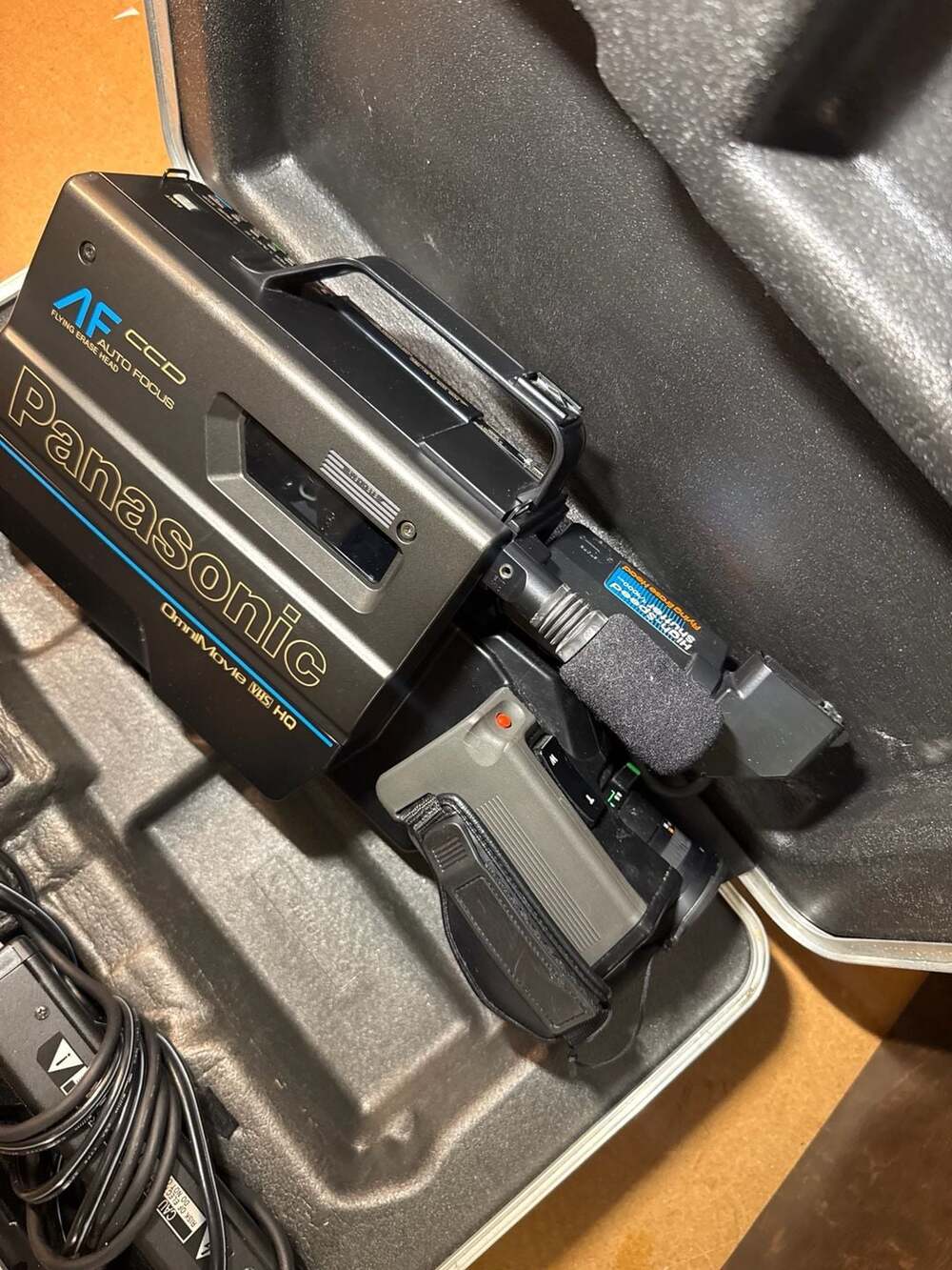 Panasonic OmniMovie VHS HQ Camcorder PV-3200 Vintage